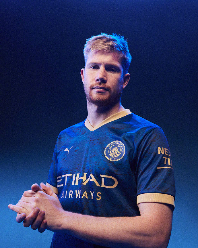 尤文vs乌迪内斯：伊尔迪兹、乔纳森-戴维首发，麦肯尼出战