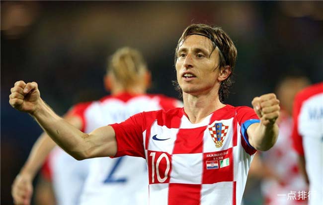 世体：近三千英格兰球迷做客，皇马vs曼城安排1700名安保