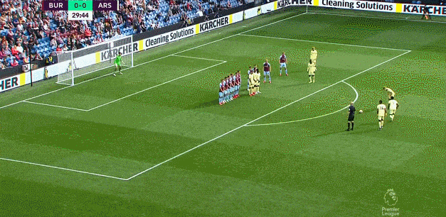 中国男子冰壶队米兰冬奥资格赛5-2击败菲律宾，豪取三连胜引关注